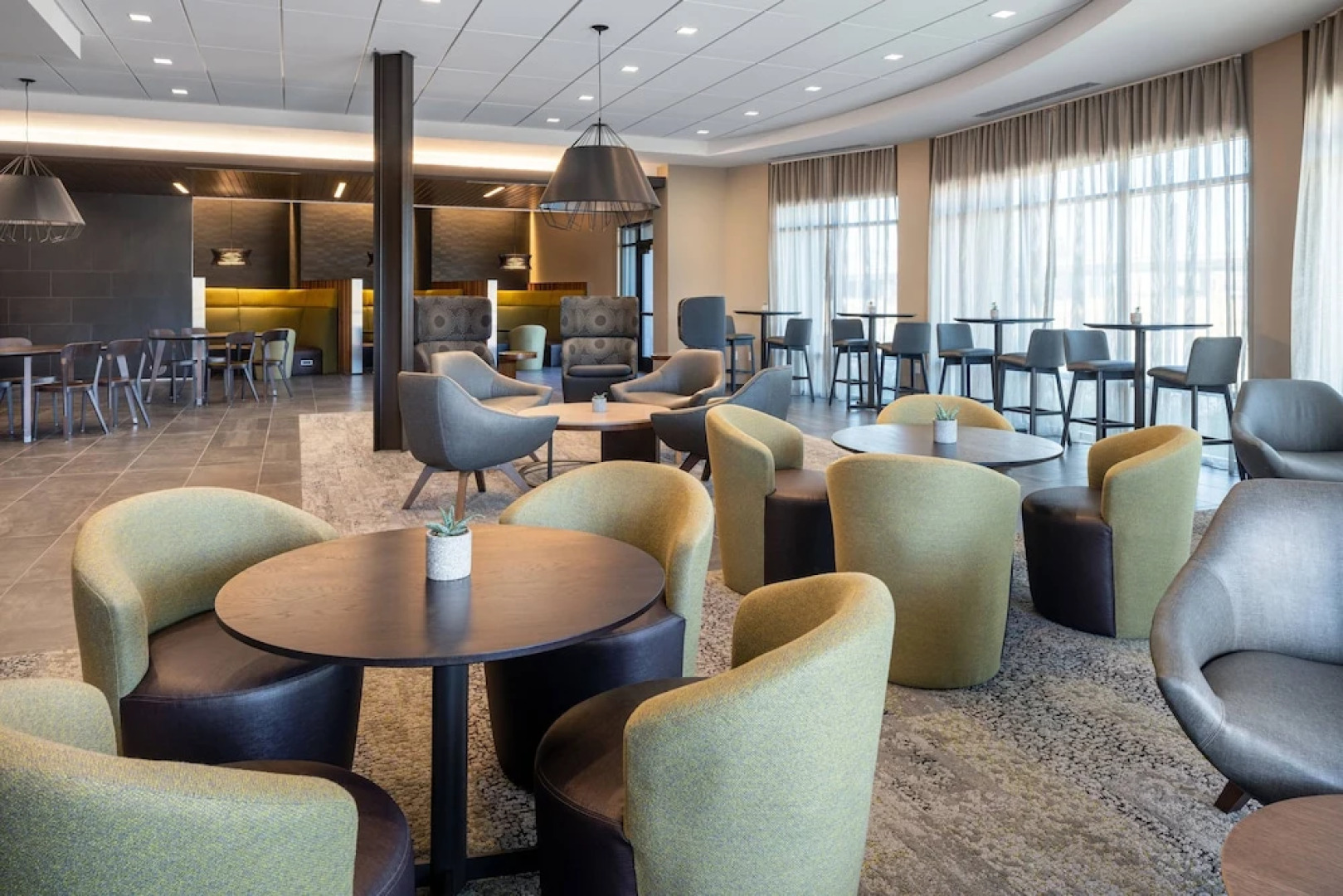 Courtyard Petaluma Sonoma County