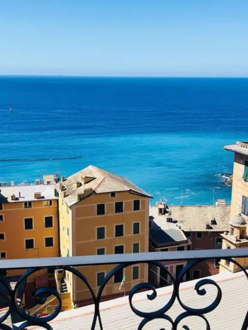 Rose Attico magnifica vista mare parcheggio privato 2 minuti dalla spiaggia