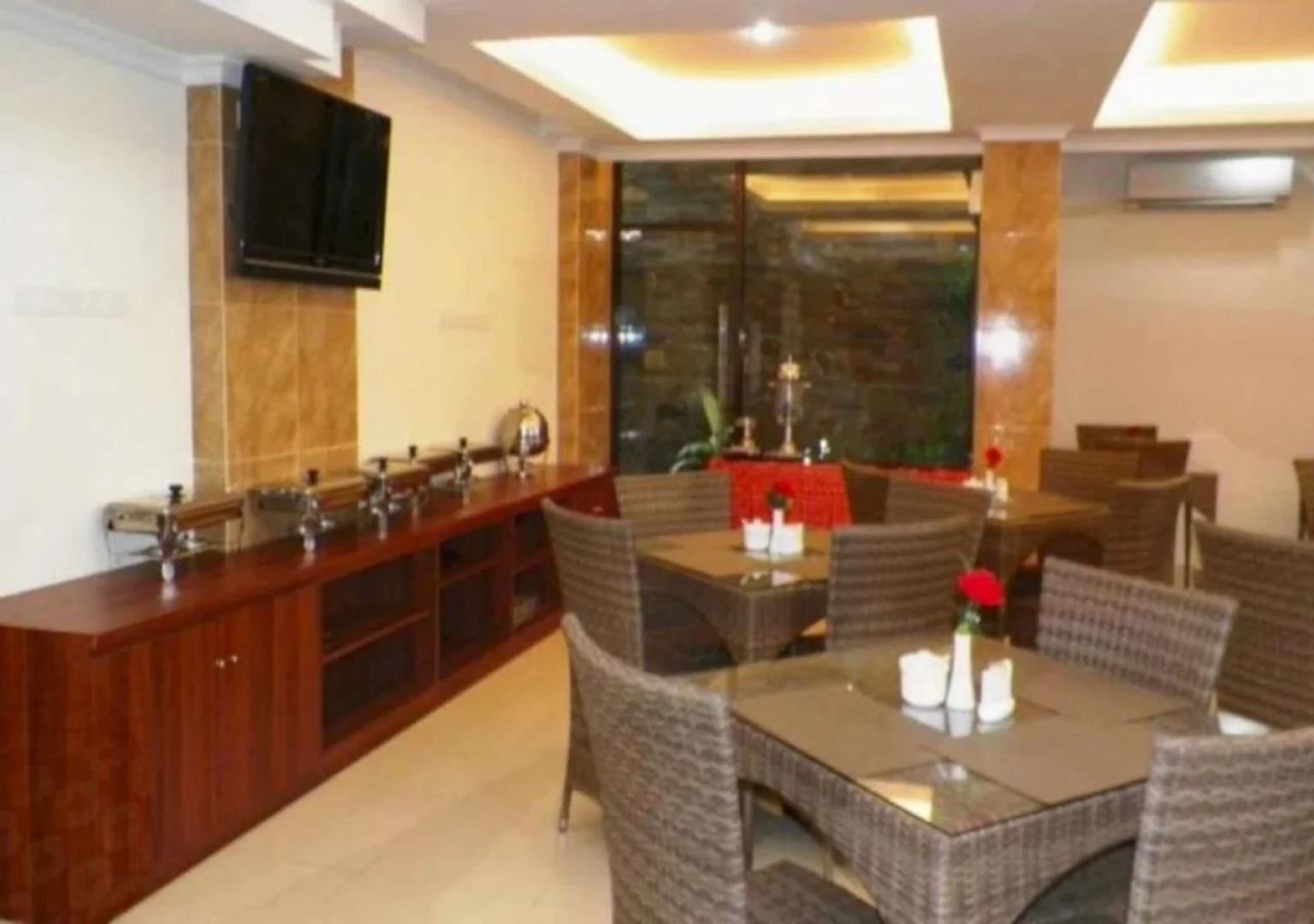 Maranatha Grand Hotel