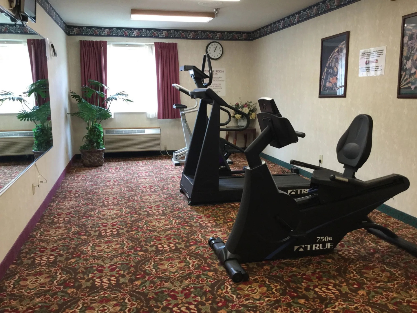 Americas Best Value Inn & Suites St. Louis, St. Charles Inn