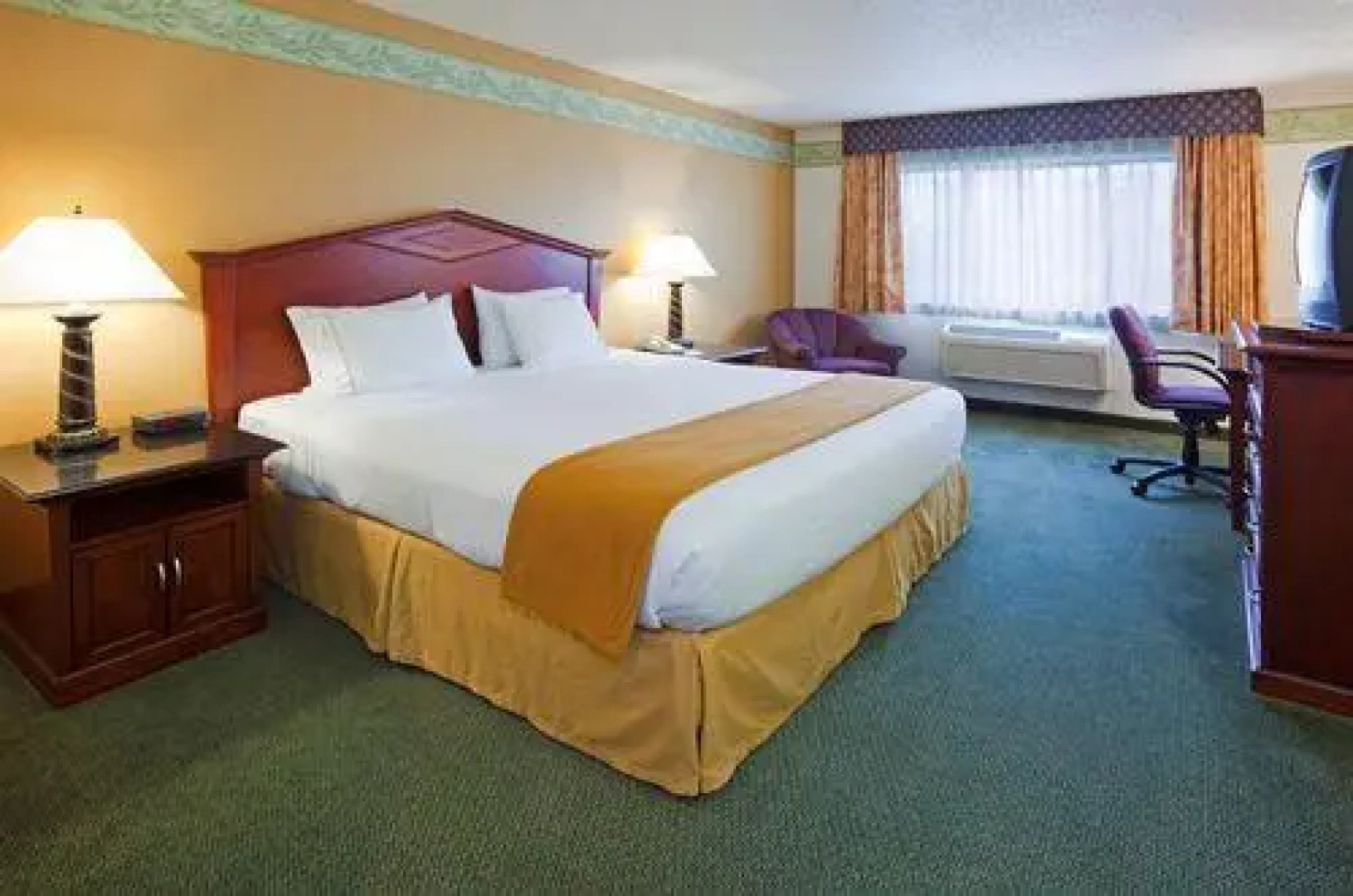 Holiday Inn Express Hotel & Suites Eagan (Mall of America Area)
