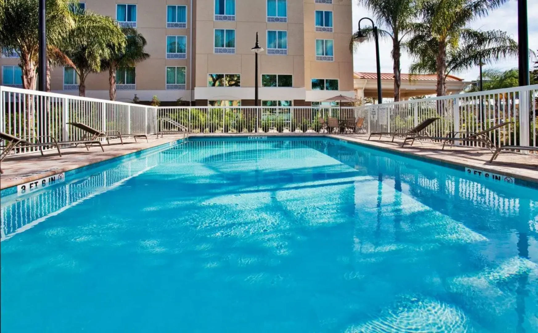 Holiday Inn Express Orlando - Apopka