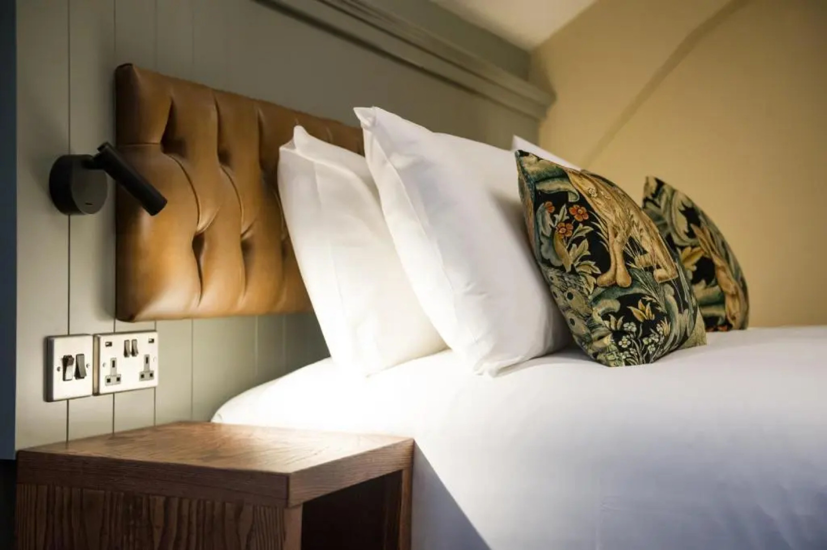 Innkeepers Lodge Huddersfield, Kirkburton