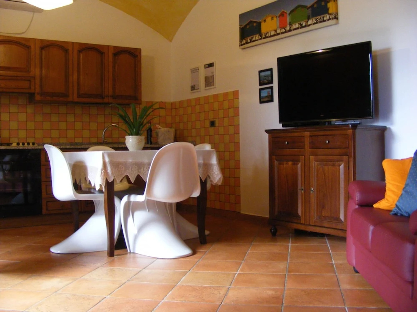 Lovely Garden Apartment