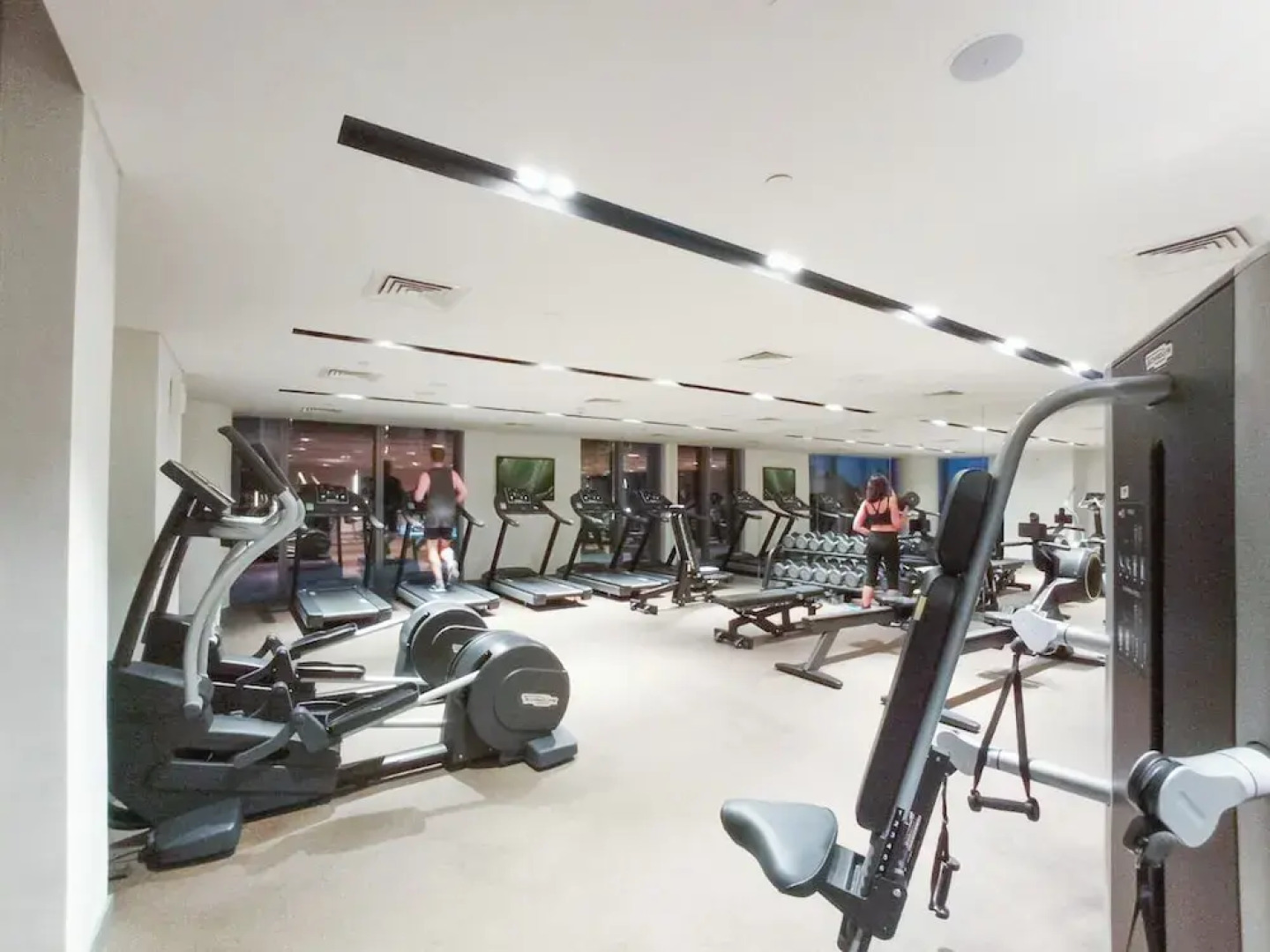 Direct Dubai Mall Access Downtown Boulev