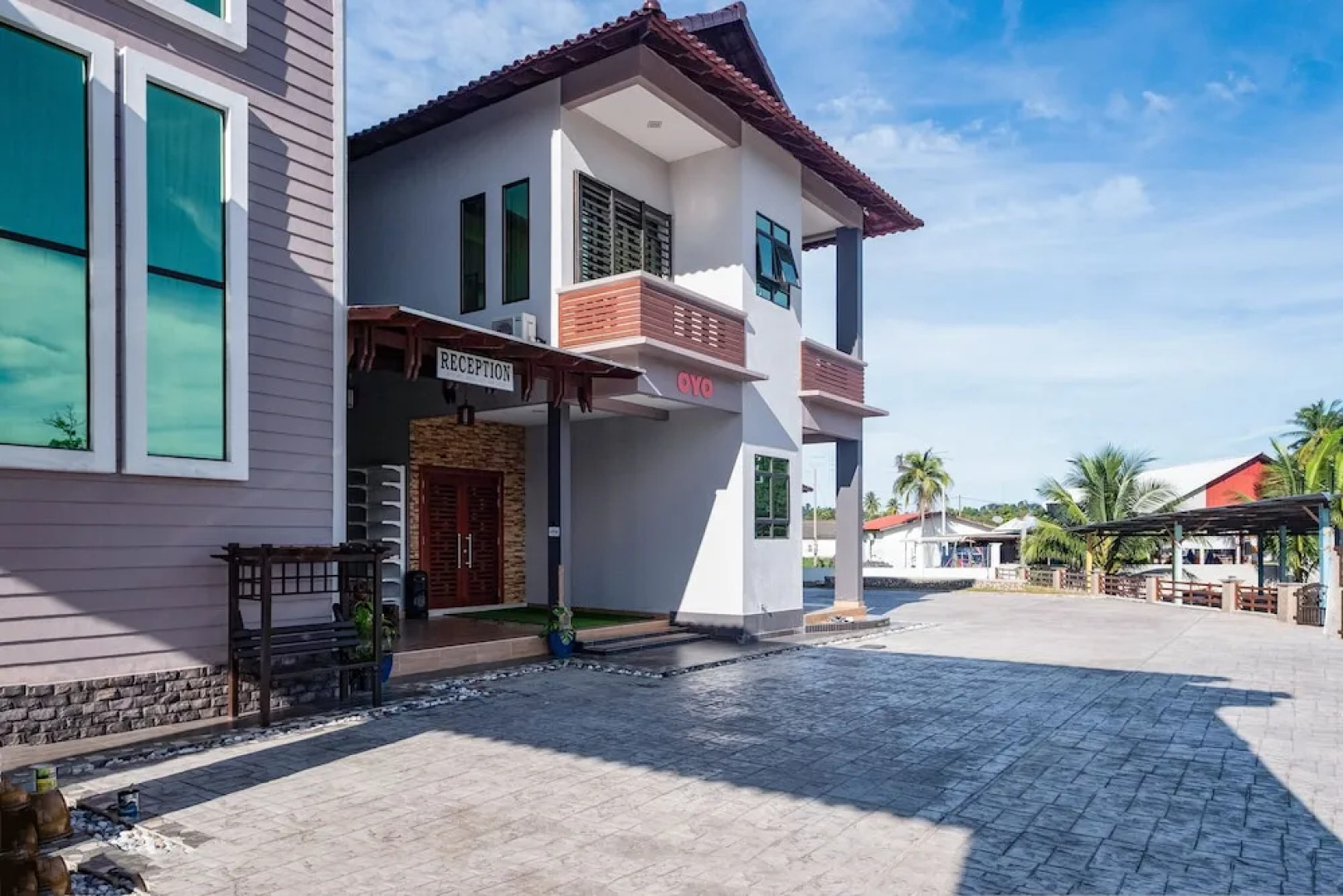 OYO 89873 Nurbayu Chalet