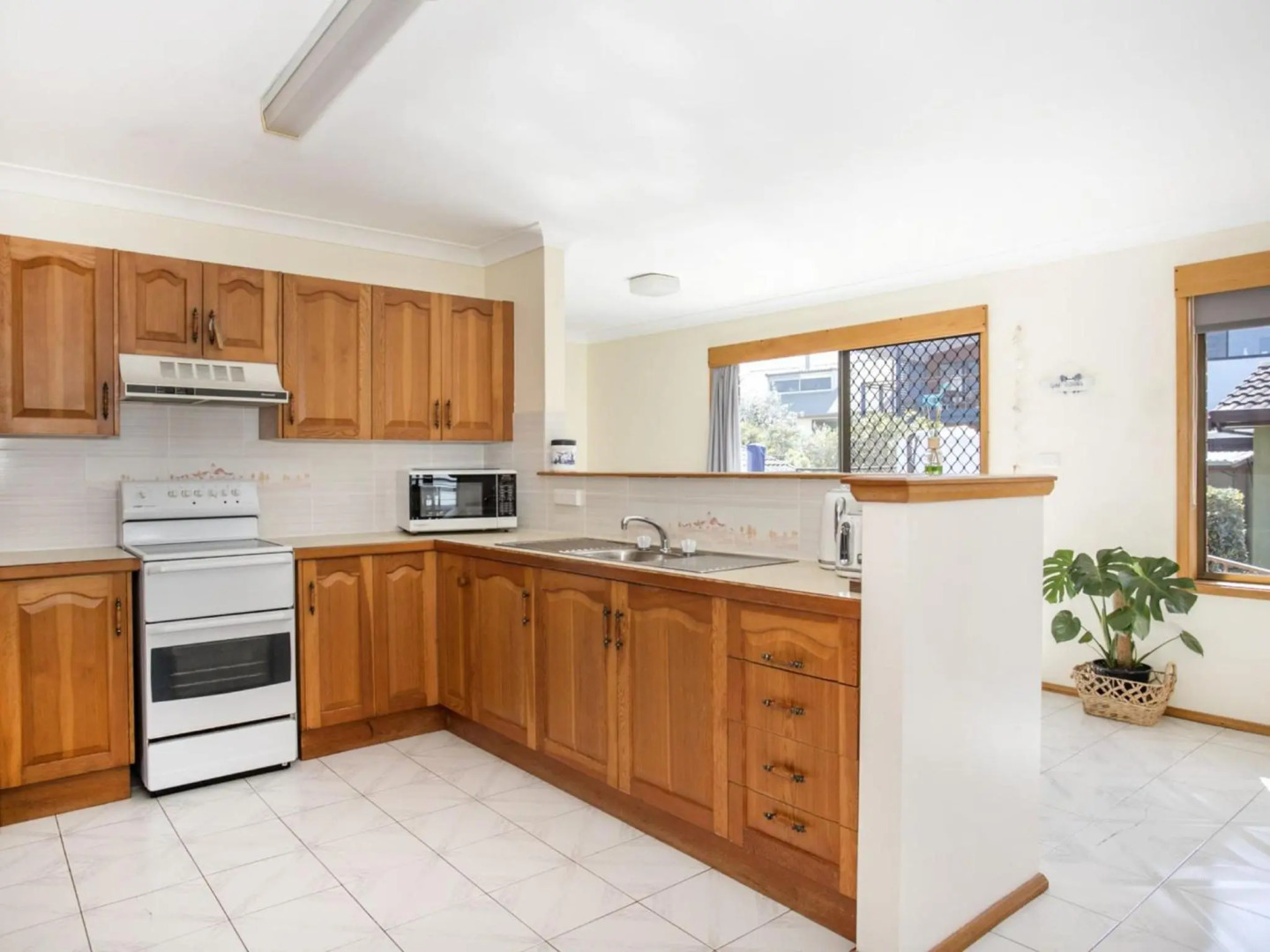 Wooroonga Crescent 9 Kioloa NSW 2539