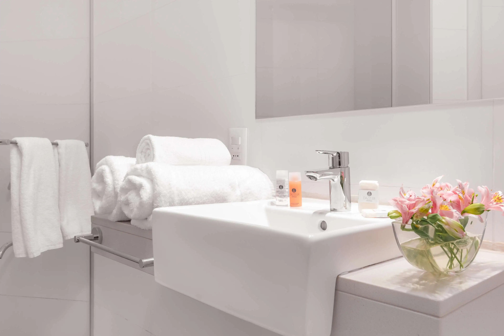 Dazzler by Wyndham Colonia