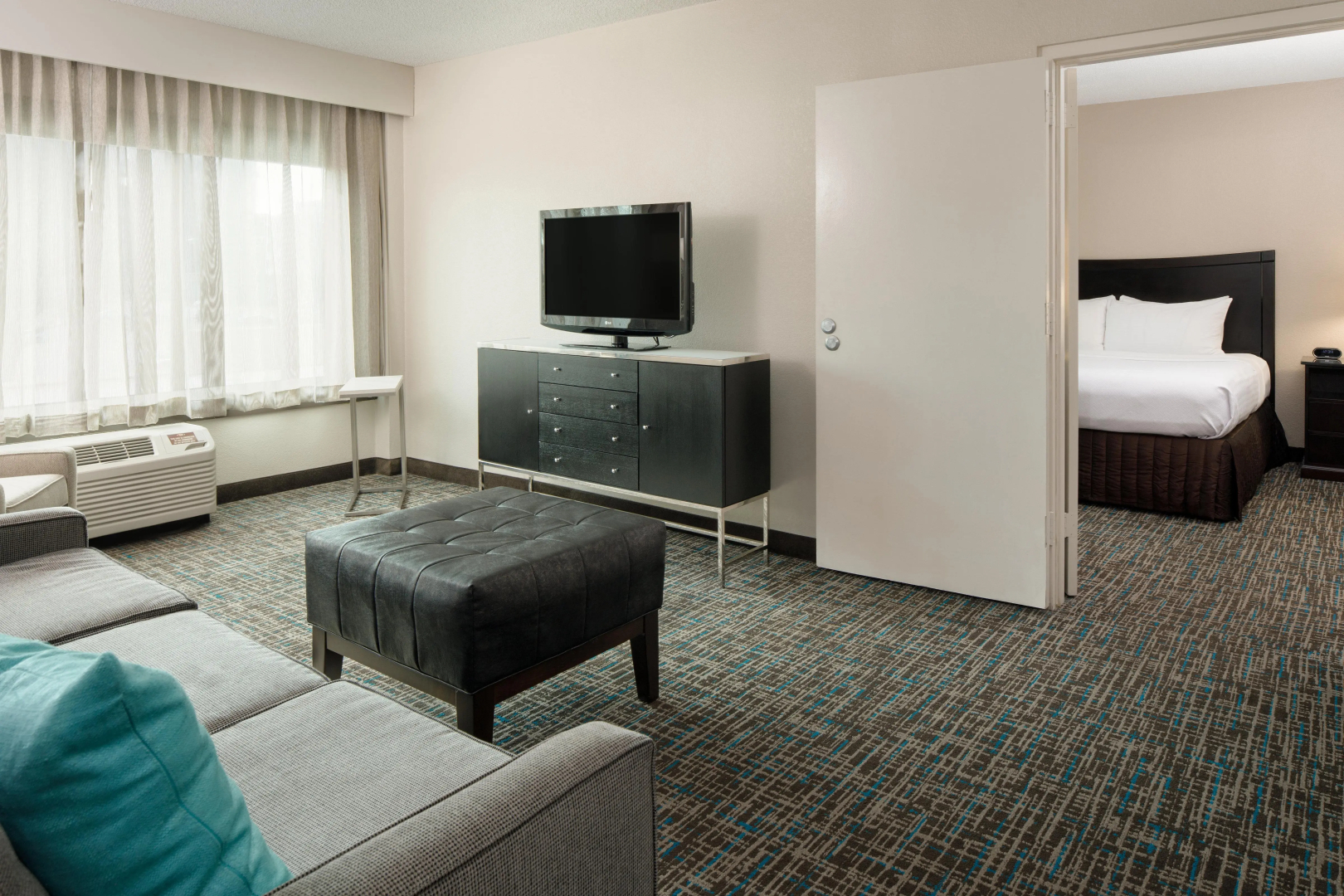 Crowne Plaza Memphis Downtown Hotel by IHG