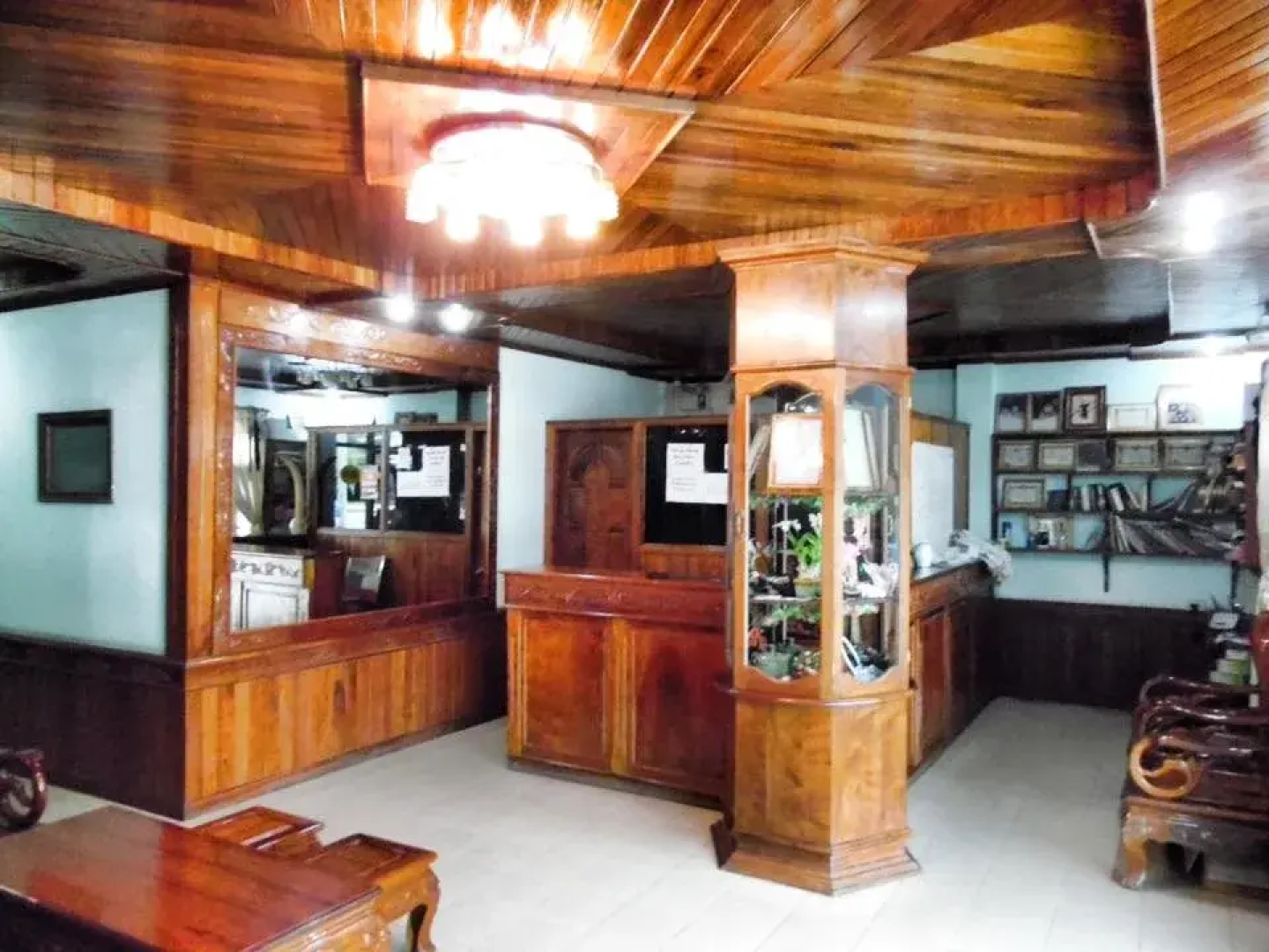 White Orchid Guesthouse