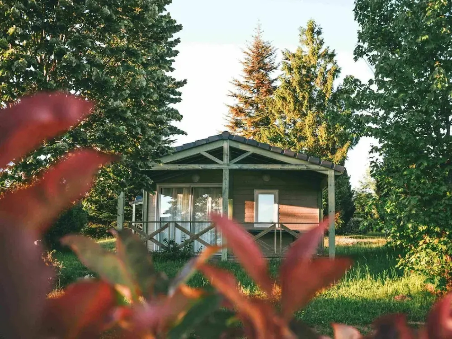 Wooden Chalet With Covered Terrace, on the Edge of a Lake