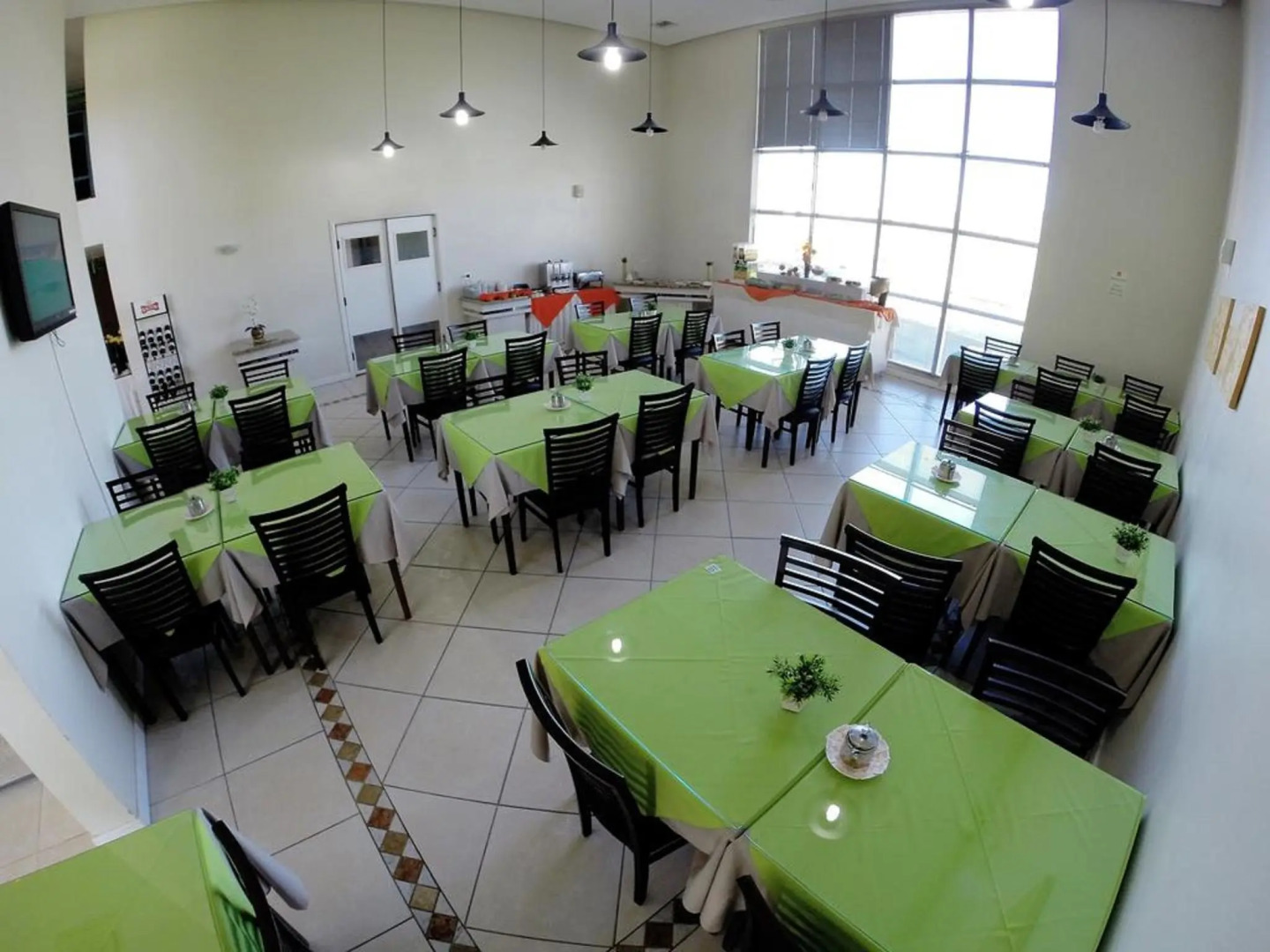 Harbor Self Graciosa Hotel