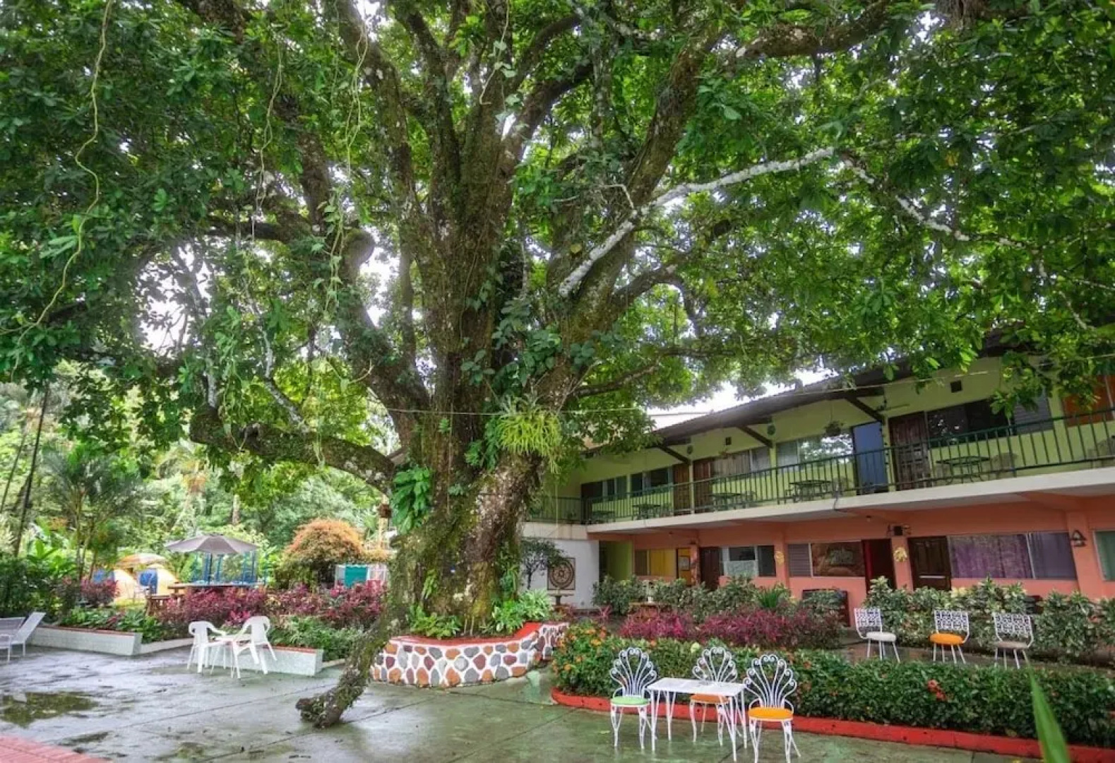 Valle de Antòn Suites