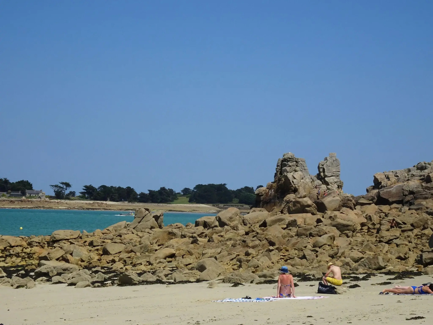 Holiday Home in Port Blanc by Sandy Beach