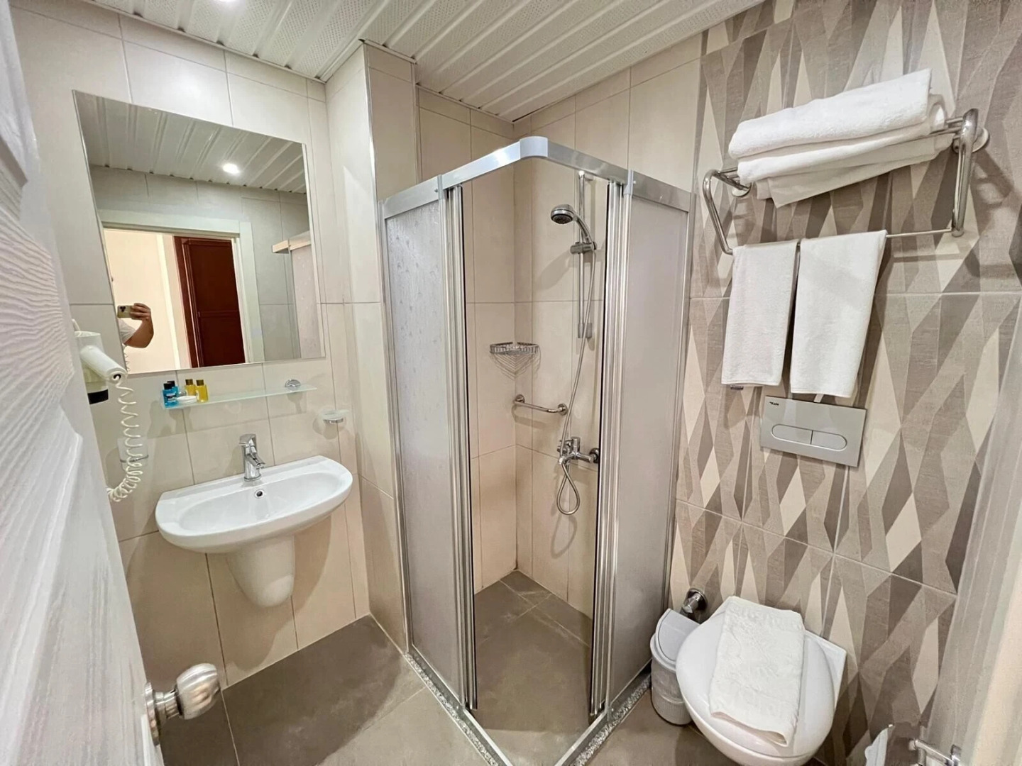 Отель Kleopatra Ada