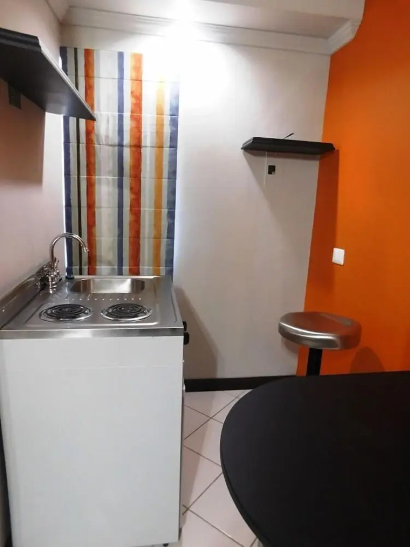 Coral Cove Marina Hotel