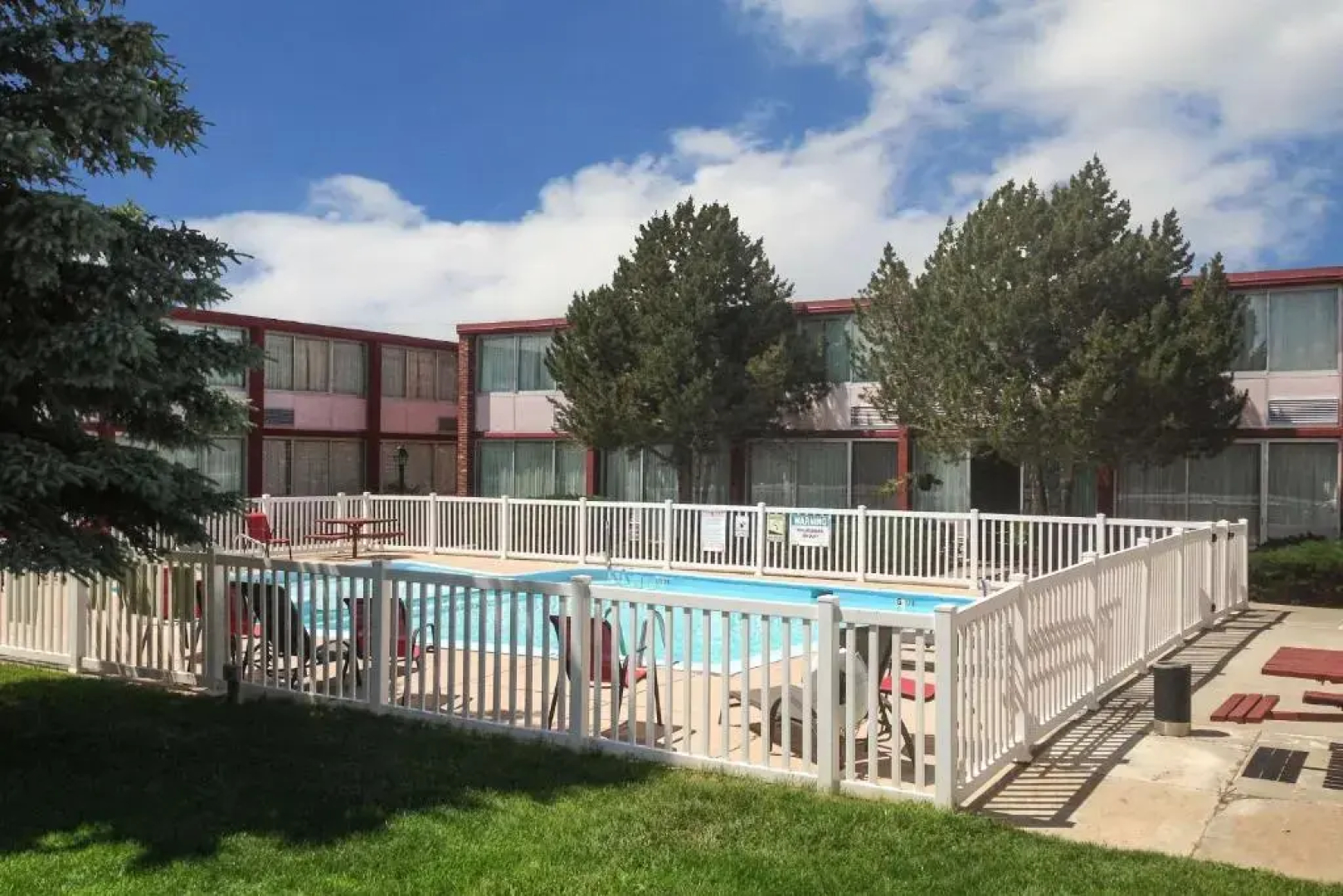 Rodeway Inn