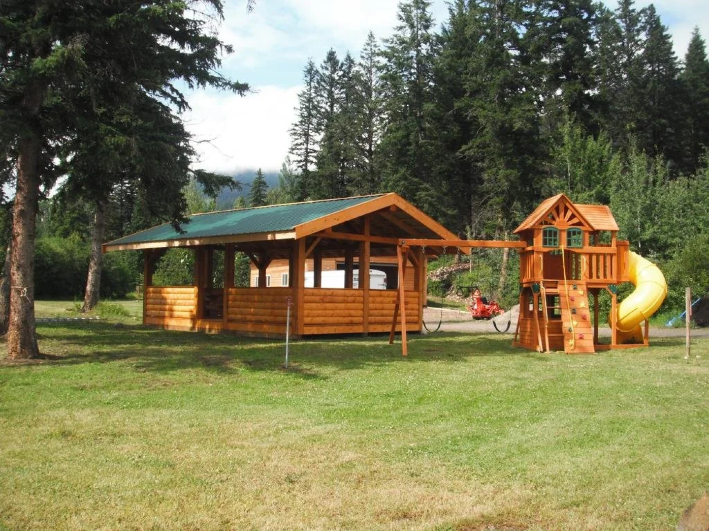 Tete Jaune Lodge