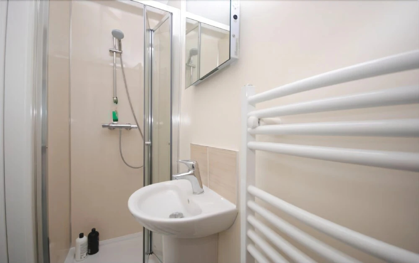 Still Waters, Emsworth 205652