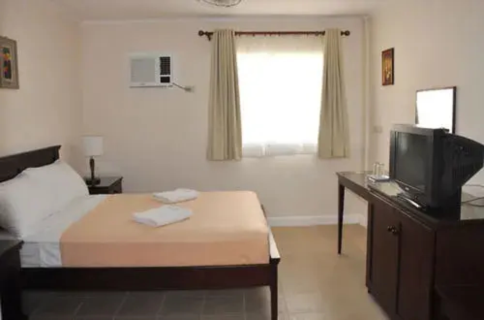 West Wing Resort Hotel