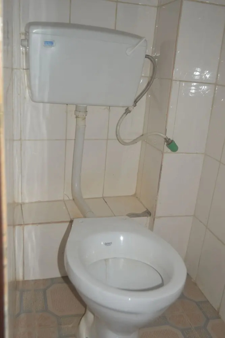 Location Plaza Restaurant