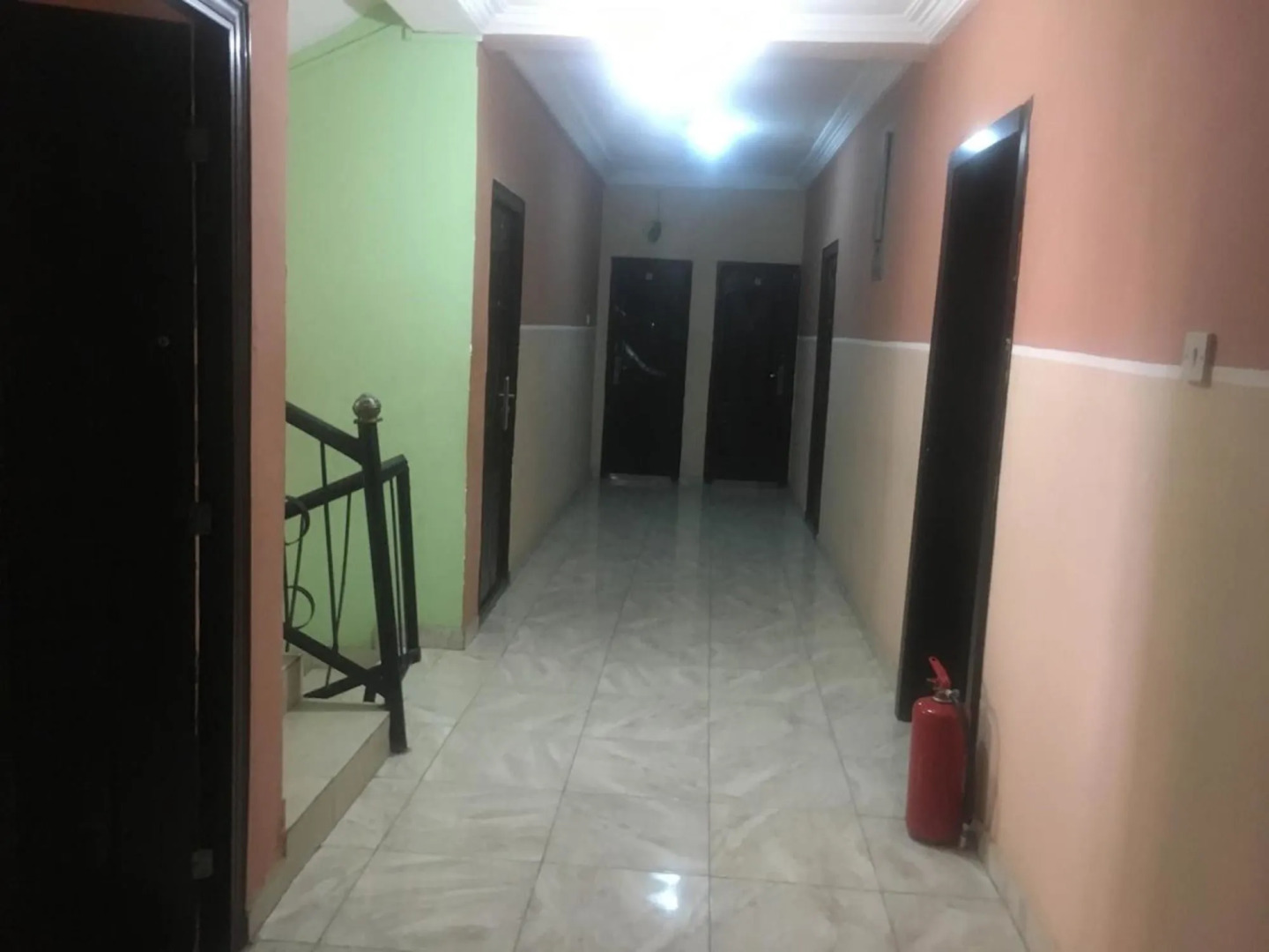 Bucker's Palace Hotel