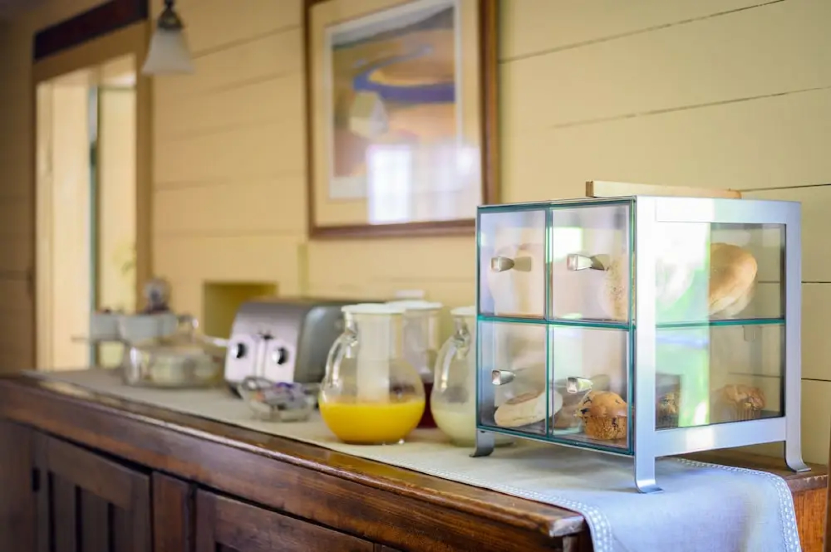 Isaiah Hall Bed & Breakfast Inn