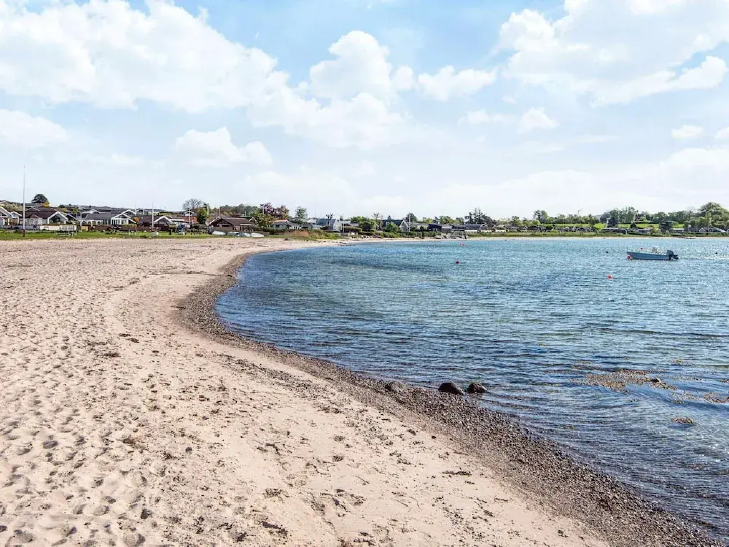 6 Person Holiday Home in Ronde-by Traum