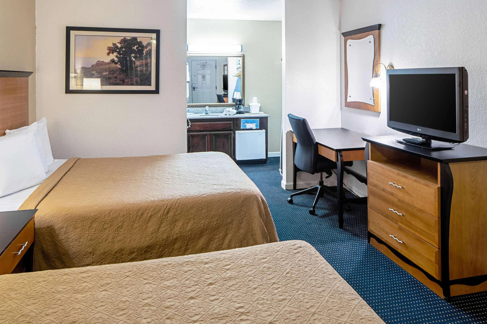 Rodeway Inn at Nevada State Capitol