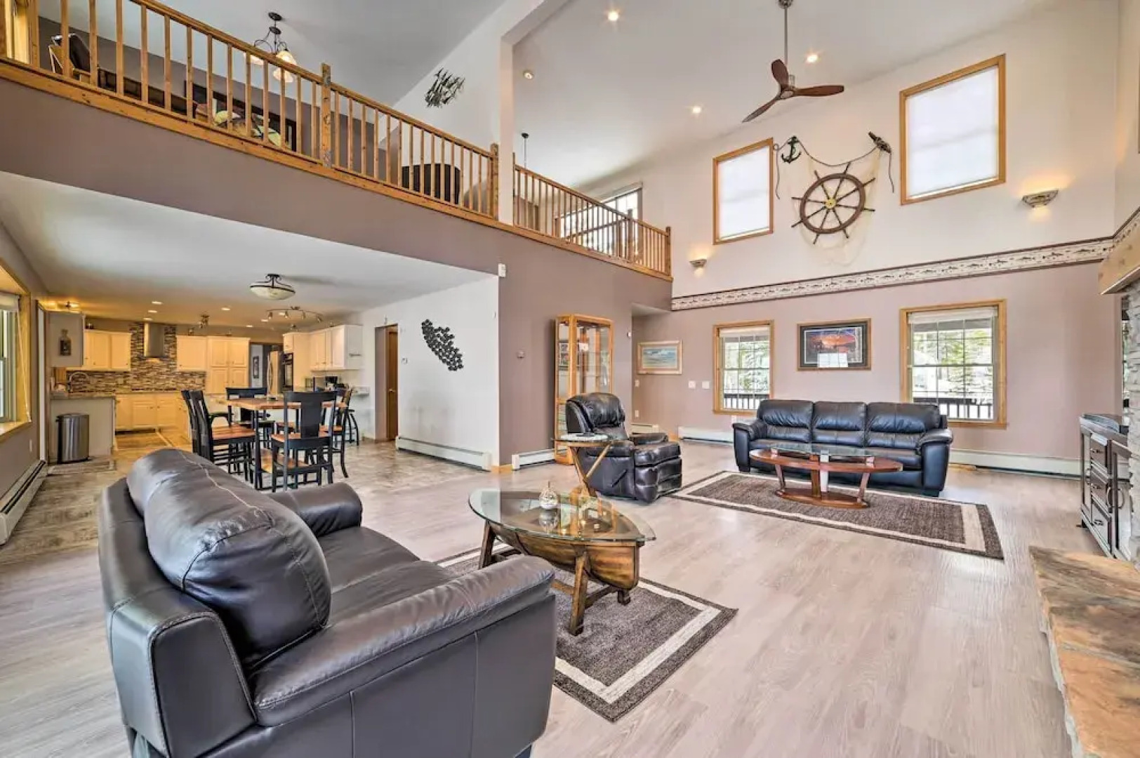 Spacious Lakefront Home w/ Sunroom & Bar!