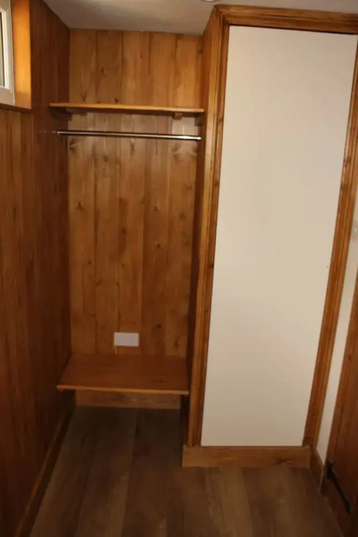 Hayne Barn Estate - Private Estate : 6 Eco Lodges - 1 Studio