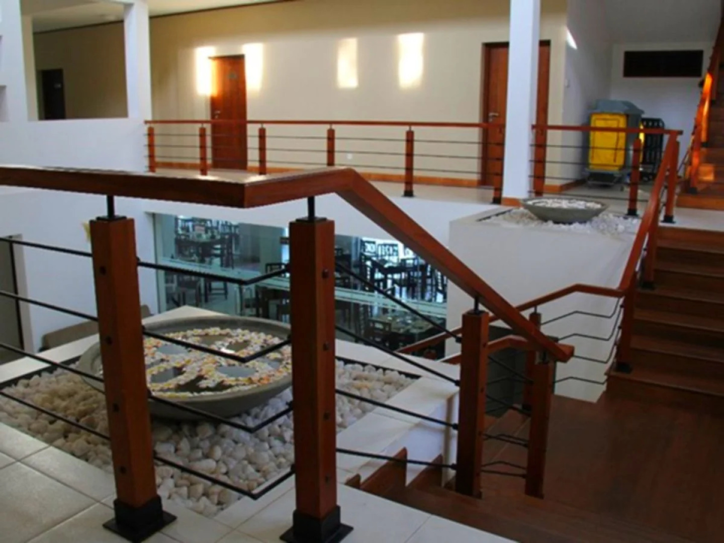 Lavendish Okrin Hotel