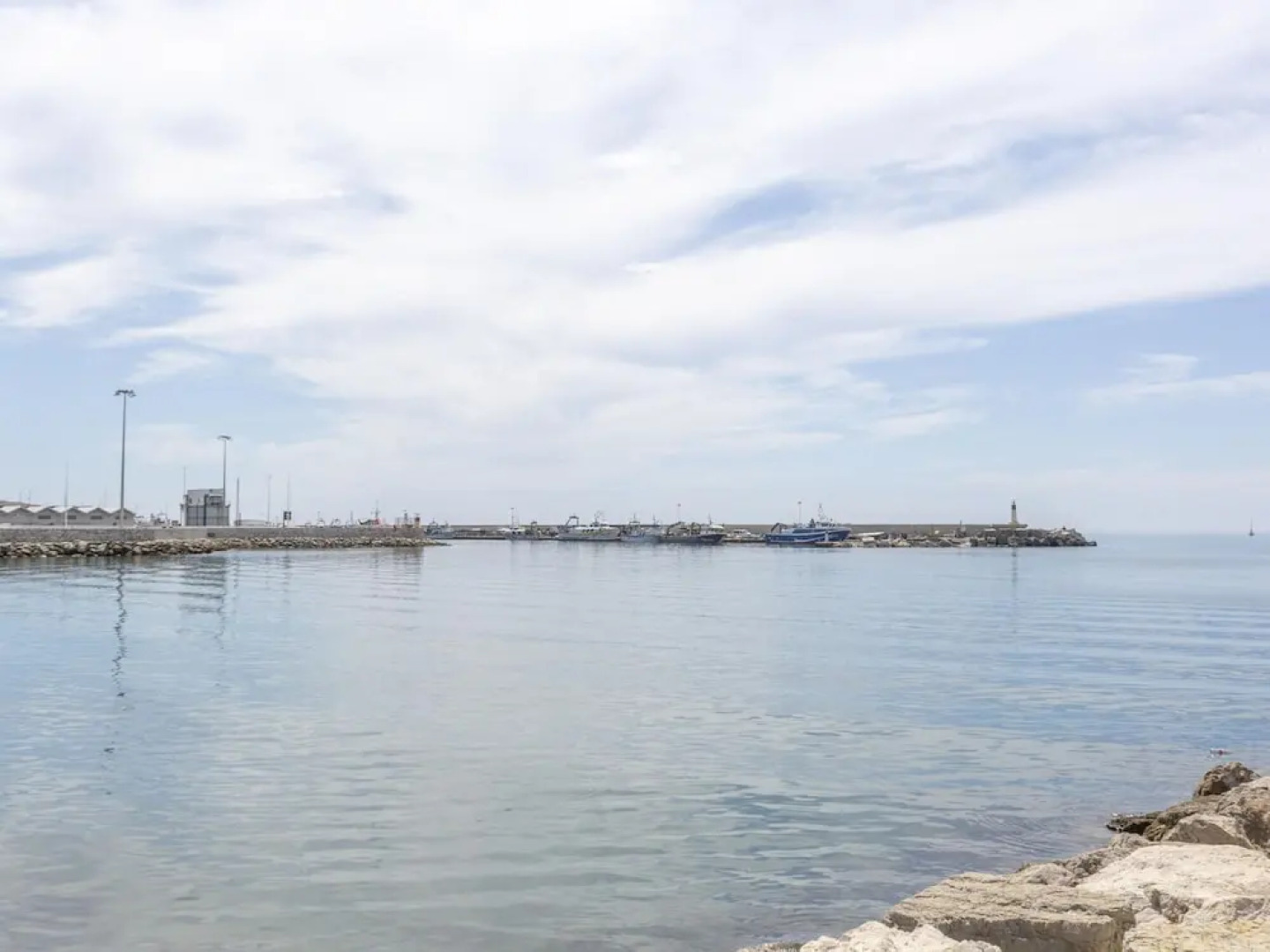 Attractive Villa in Caleta de Vélez with Private Pool