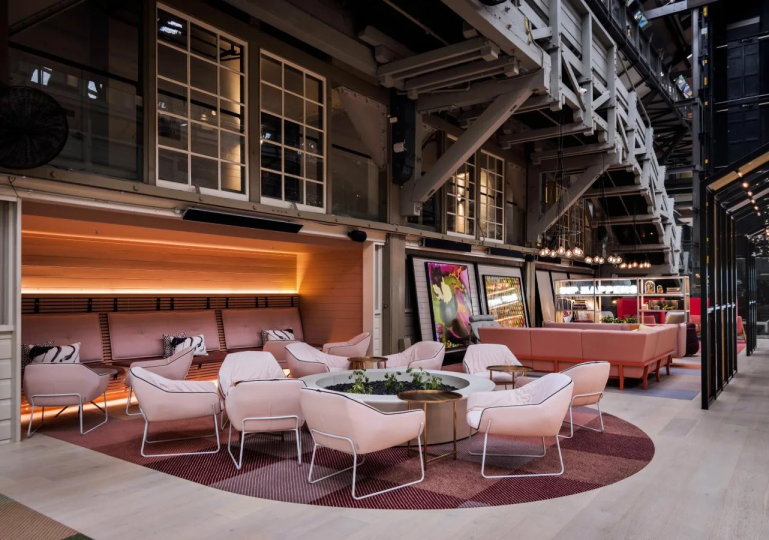 Ovolo Sydney Woolloomooloo, a Wyndham Hotel