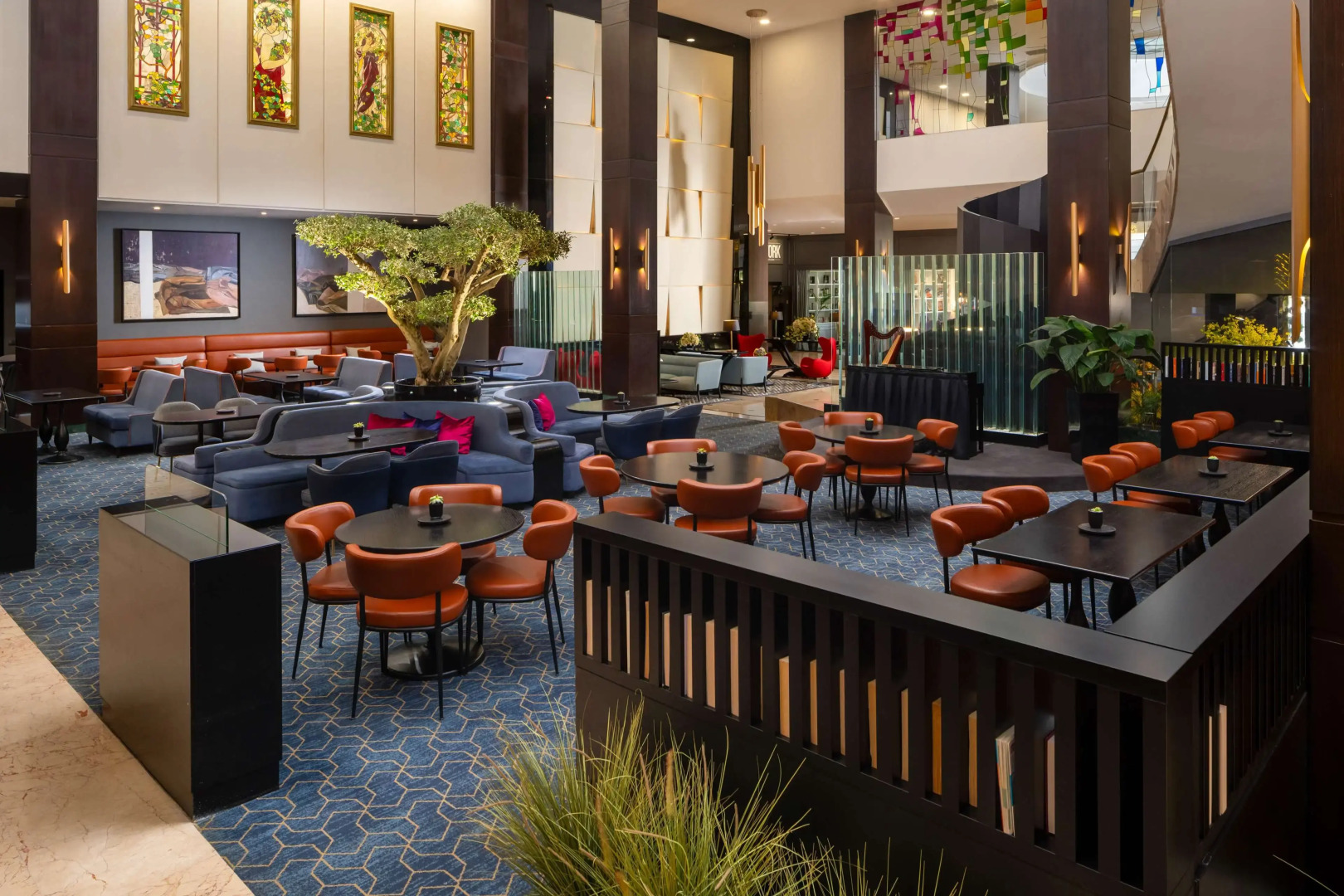 Отель Radisson Blu Leogrand