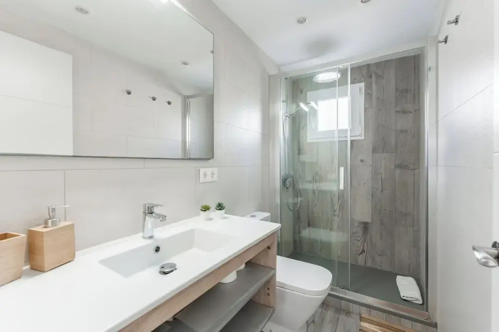 Feel Welcome Barcelona Smart Flat