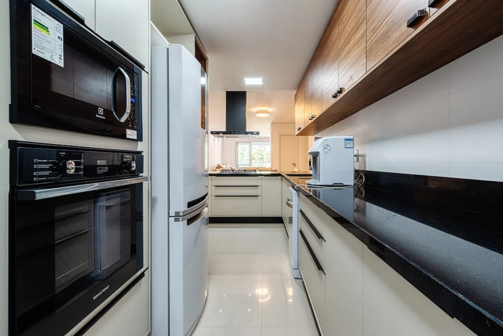 Modern Apt With Balcony 150m From the sea Abc0202