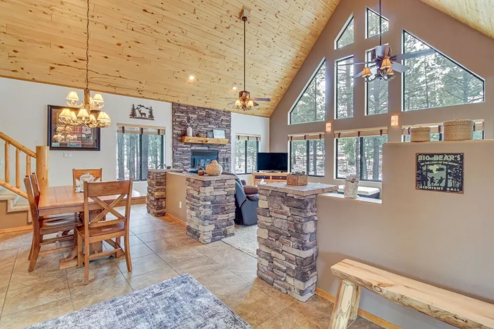 Tranquil Heber-overgaard Cabin w/ Decks & Grill!, Heber