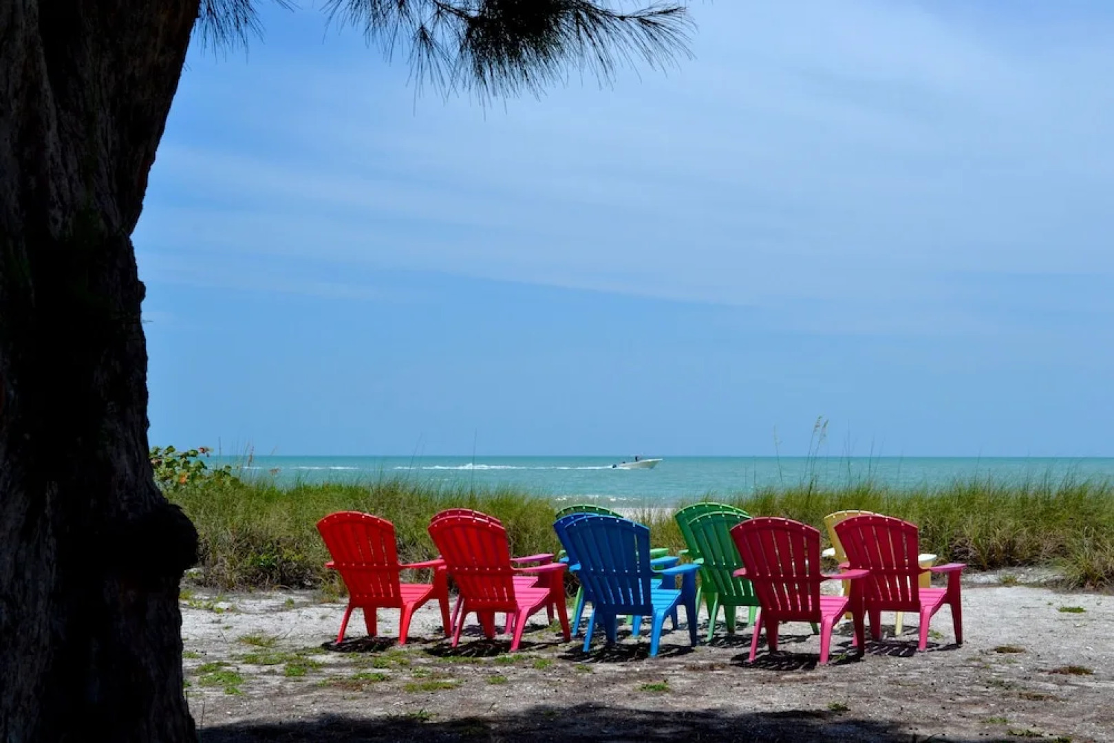 Shalimar Cottages And Motel
