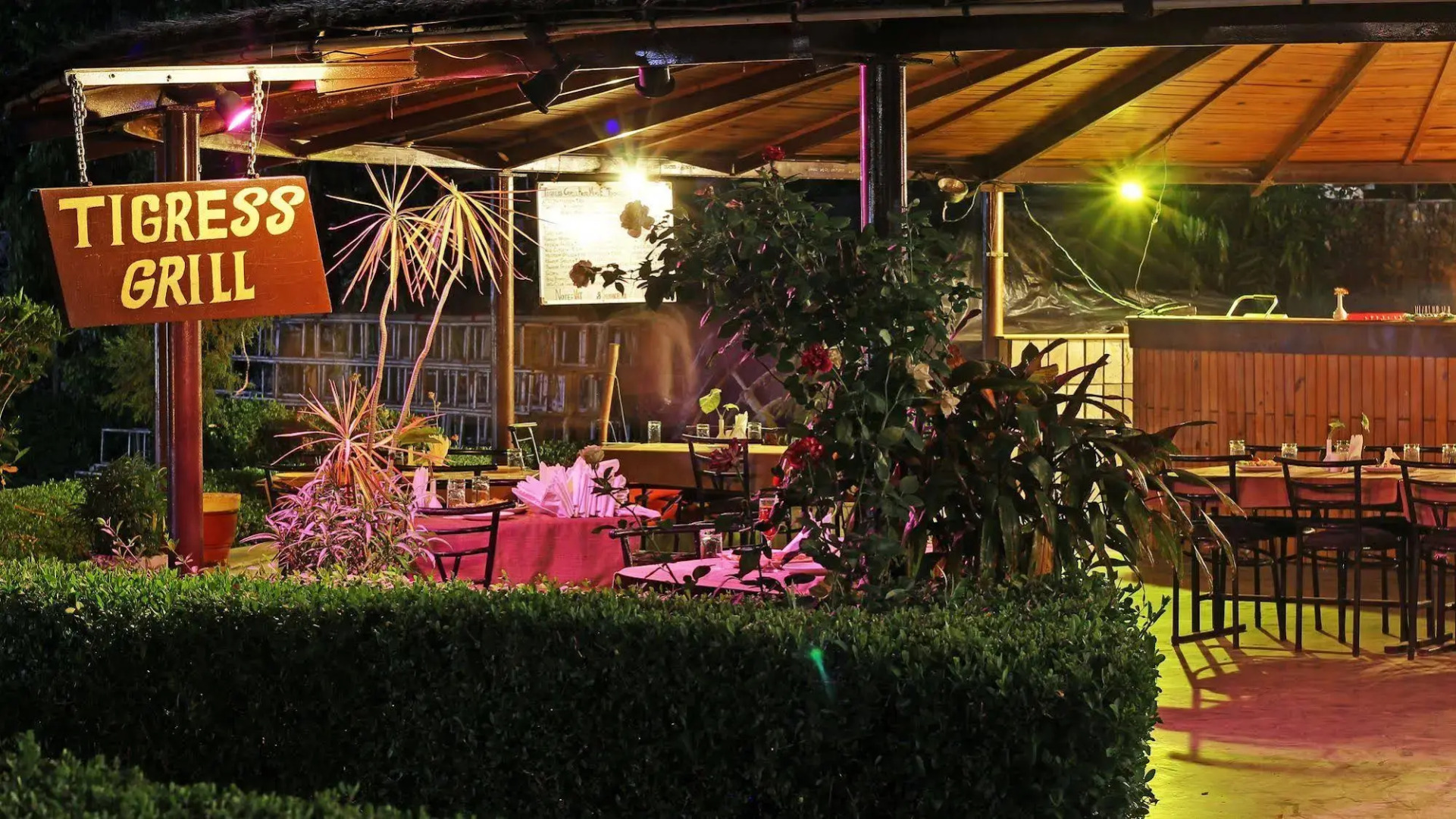 Wood castle Spa & Resort