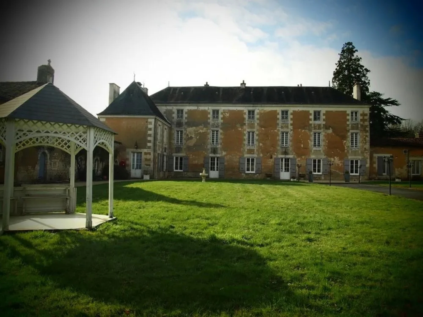 Château De La Touche