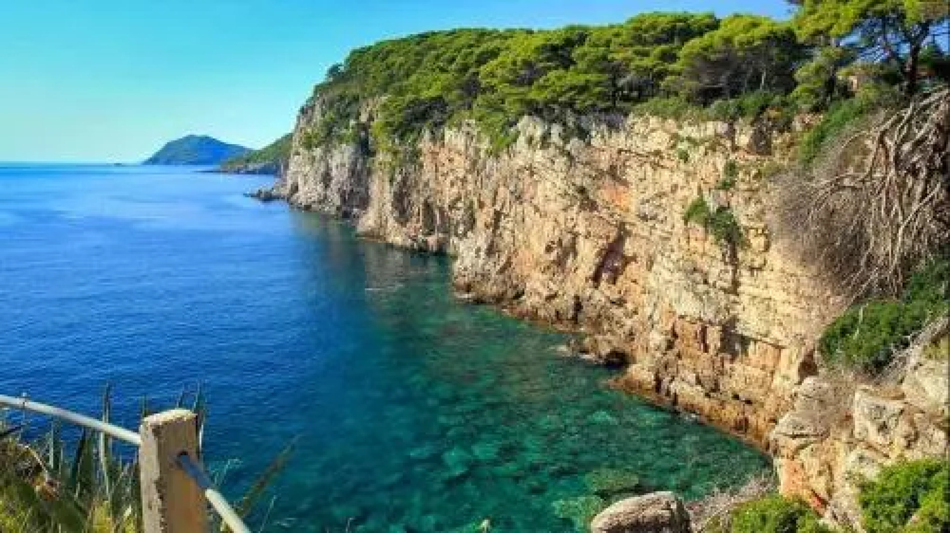 Sandy Beach Apartments