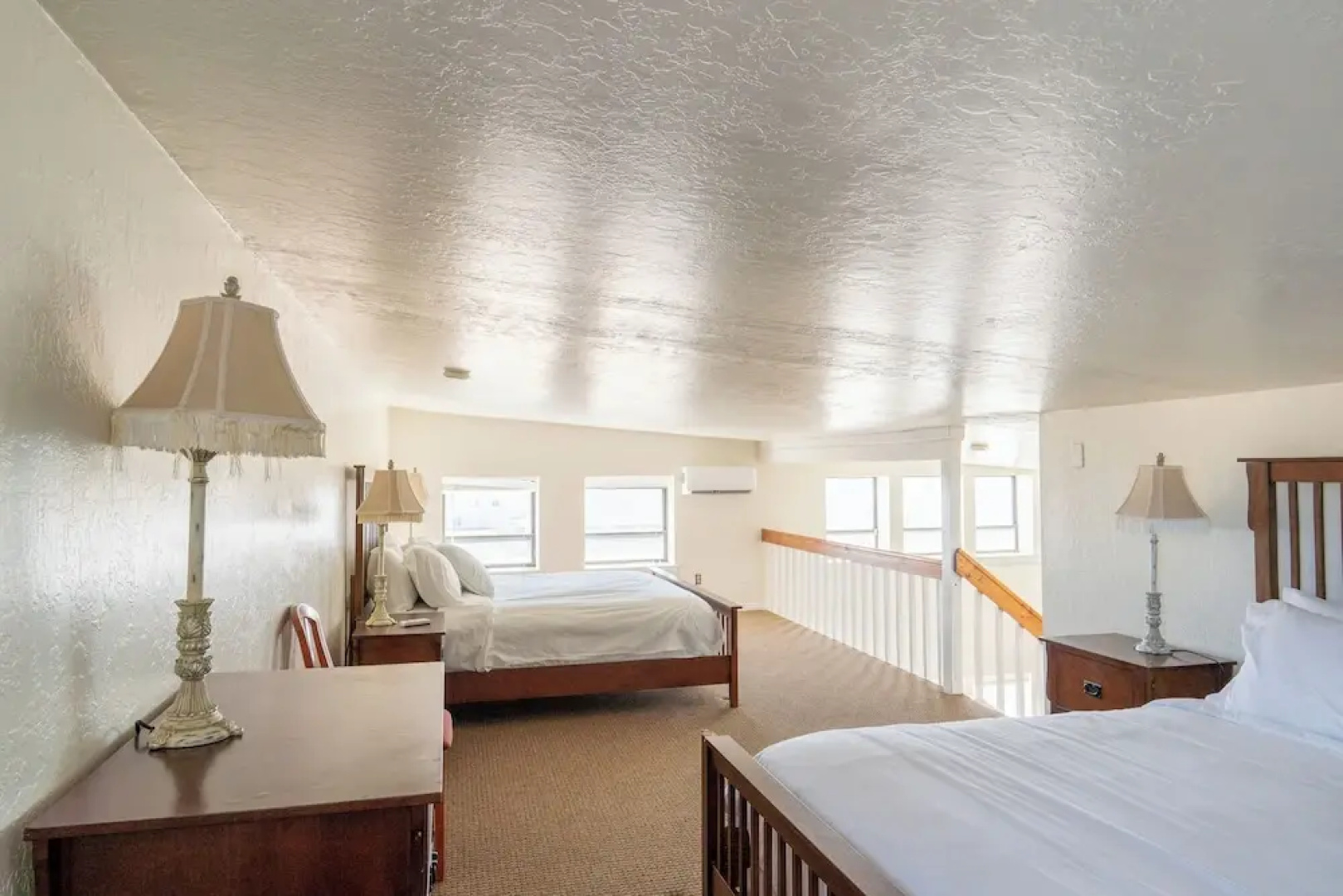 Road Creek Inn