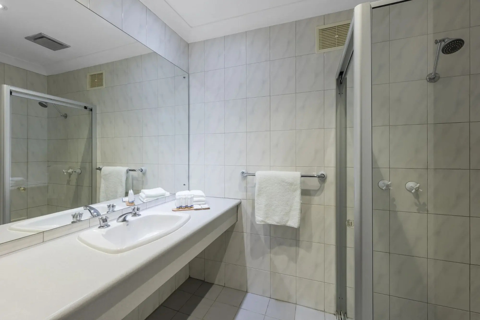 Adelaide Granada Motor Inn