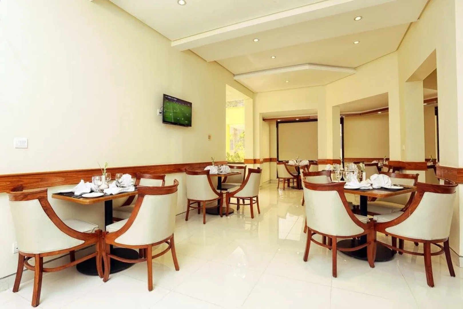 Avari Xpress Boutique Residence - Multan