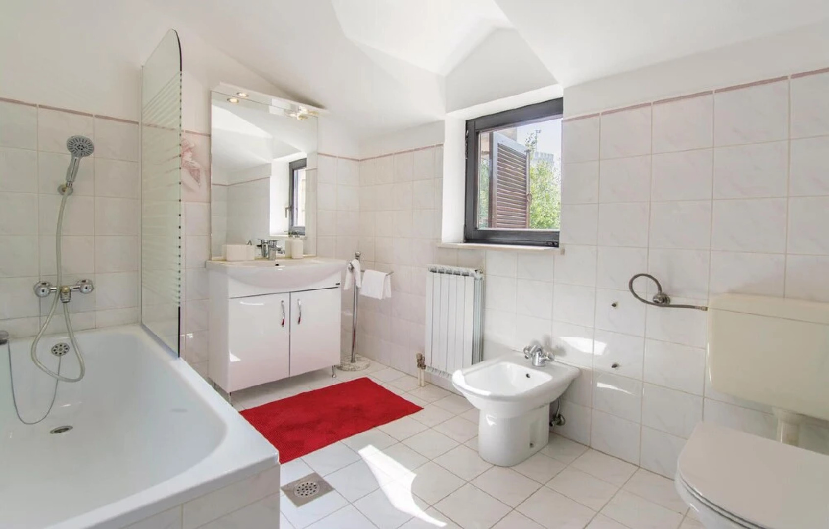 Amazing Apartment in Koper With Outdoor Swimming Pool, Wifi and 2 Bedrooms