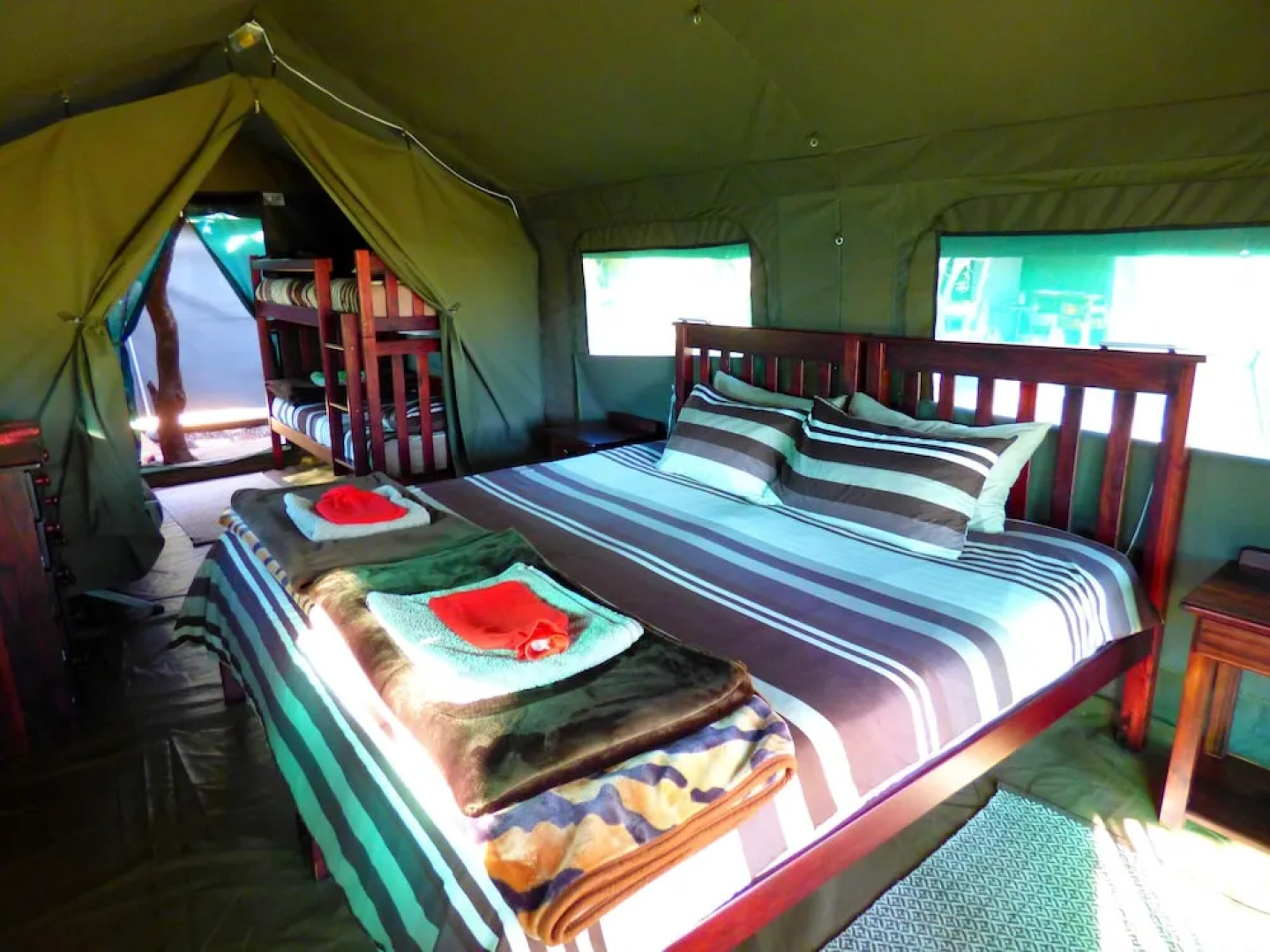 Thorn Tree Bush Camp