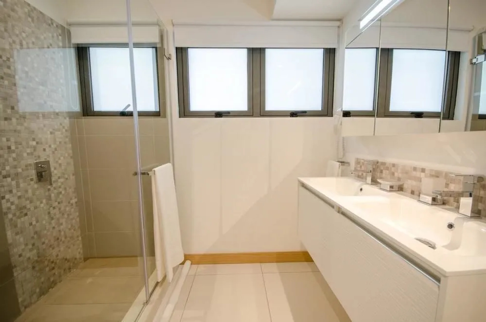 L'Escale Beachfront Residences