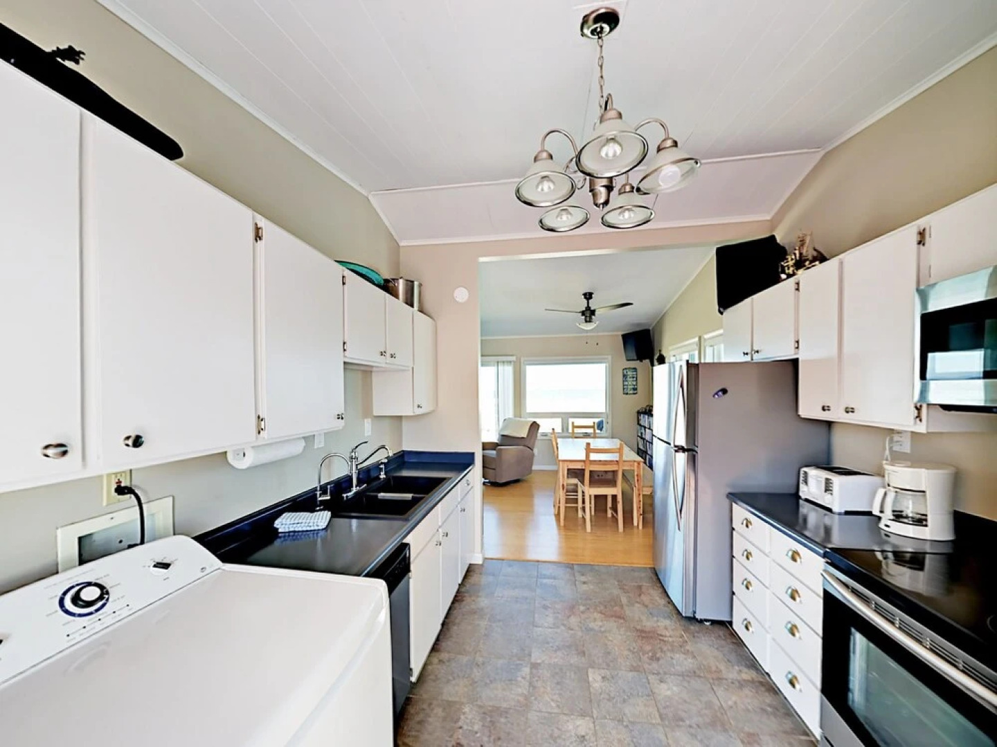 881 N Pacific Street Home 3 Bedrooms 1 Bathroom Home