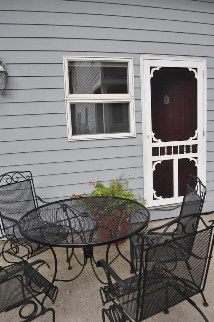 Sylvan Inn Bed & Breakfast